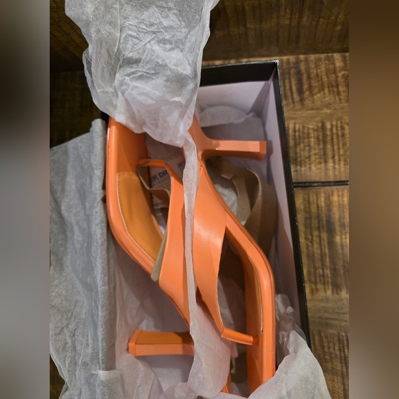 Nine West Nest Creamsicle Heeled Sandals - Picture 2 of 7
